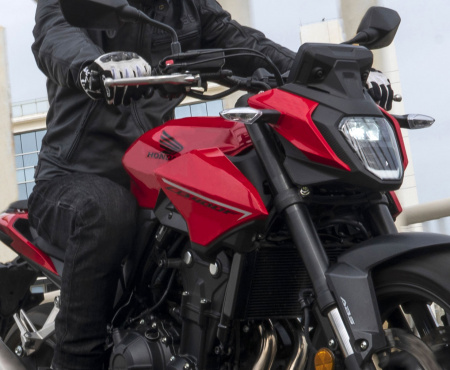 CB400F