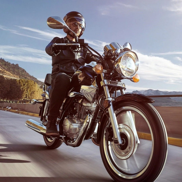 Shadow 150