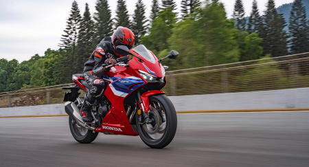 CBR400R